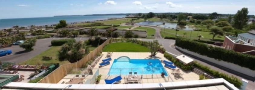 Goodrington Lodge Holiday Apartments Paignton Exterior photo